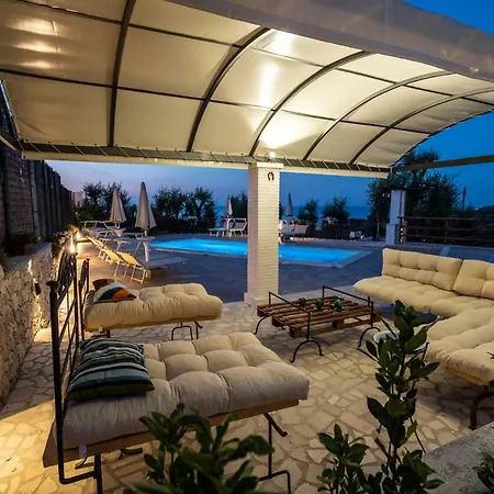 Borgo Canneto Rodi Garganico Exterior photo